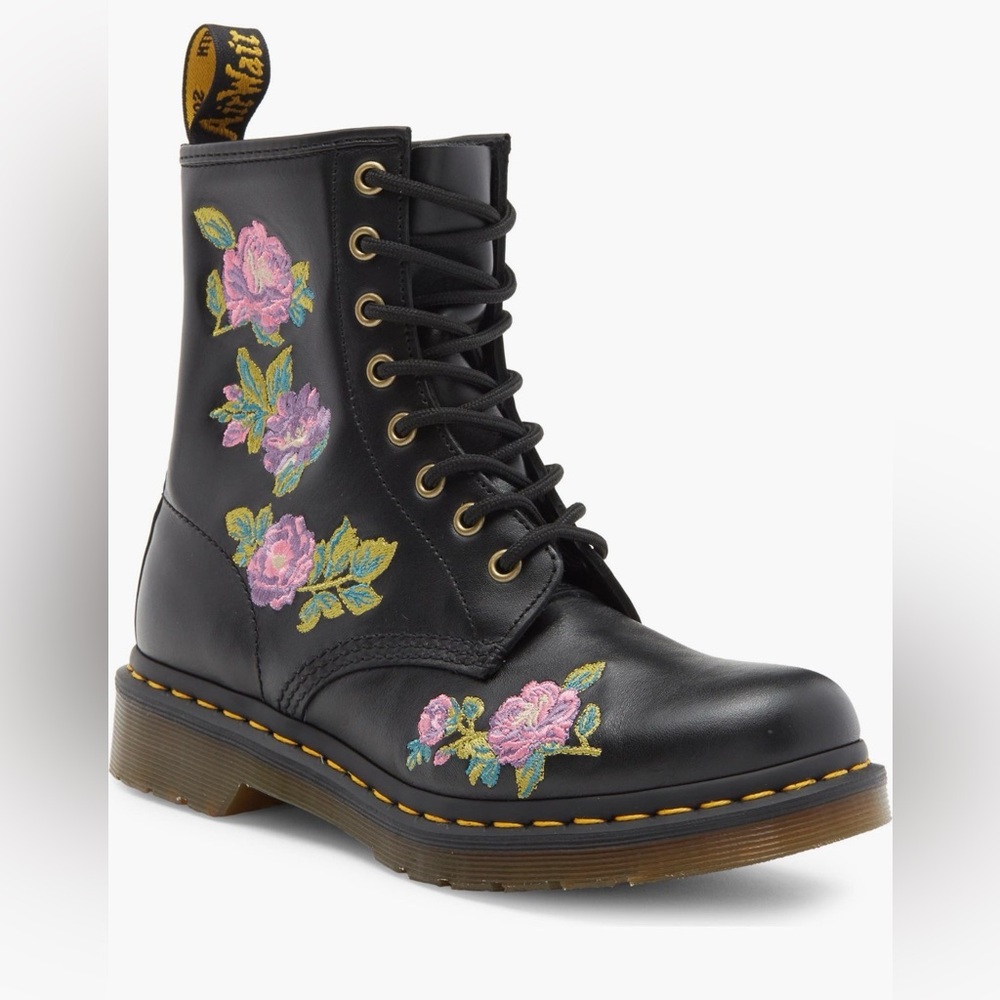 NEW! Dr. Martens 1460 Vonda II Flower Embroidered Boot